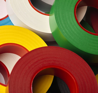 Semplici o colorati, curiosità sui nastri adesivi